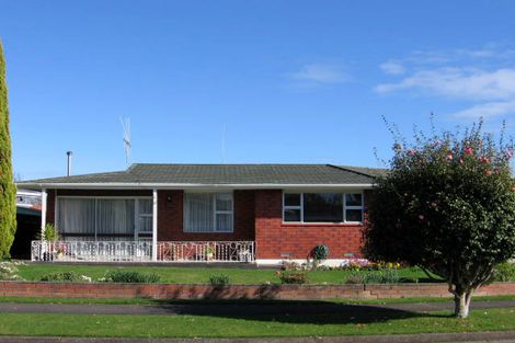 Photo of property in 17 Te Punga Place, Awapuni, Palmerston North, 4412