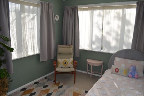 Photo of property in 137 Cornfoot Street, Castlecliff, Whanganui, 4501