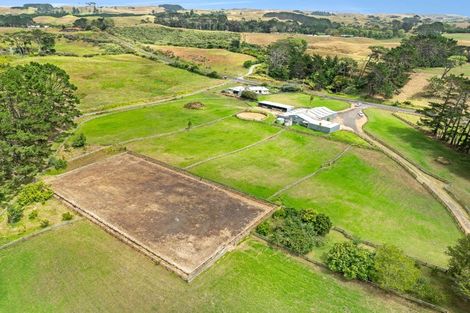 Photo of property in 287 Taurangaruru Road, Karioitahi, Waiuku, 2683