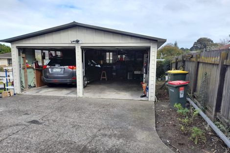 Photo of property in 2/62 Weymouth Road, Manurewa, Auckland, 2102