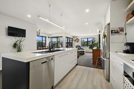 Photo of property in 4 Mallard Street, Albert Town, Wanaka, 9305