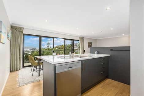 Photo of property in 29b Newport Terrace, Seatoun, Wellington, 6022