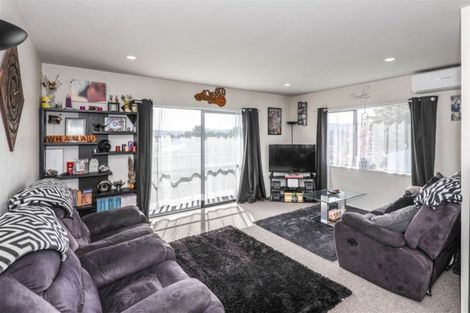 Photo of property in 85a Kimihia Road, Huntly, 3700