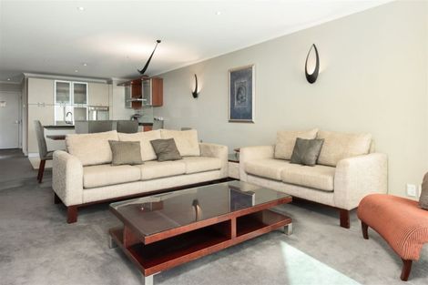 Photo of property in 136 Marine Parade, Bluff, 9814