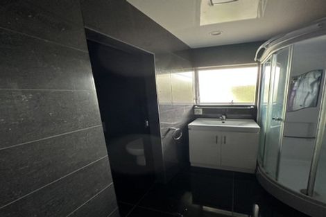 Photo of property in 4/13 Seabrook Avenue, New Lynn, Auckland, 0600