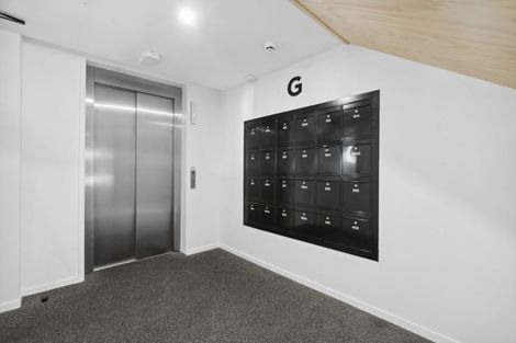 Photo of property in 303/2a Ropa Lane, Miramar, Wellington, 6022