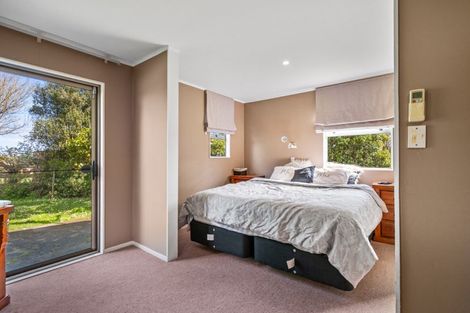 Photo of property in 35-37 Tokomaru Road, Tokomaru, Palmerston North, 4474