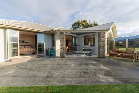 Photo of property in 11 Hawea Place, Te Anau, 9600