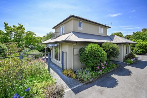 Photo of property in 2/10 Mchardy Street, Havelock North, 4130