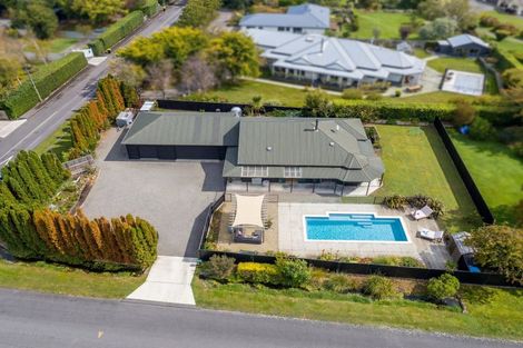 Photo of property in 88 Kuratawhiti Street, Greytown, 5712