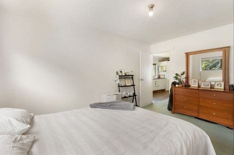 Photo of property in 29 Nilgiri Road, Poraiti, Napier, 4182