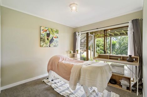 Photo of property in 20 Robin Lane, Browns Bay, Auckland, 0630