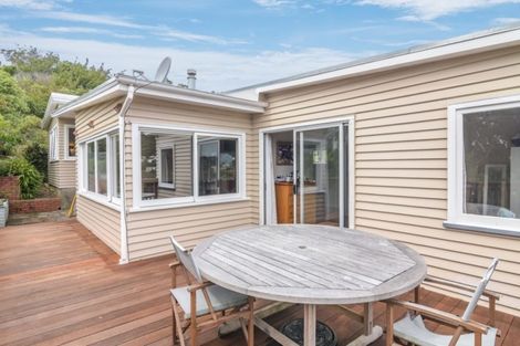 Photo of property in 115 Donald Street, Karori, Wellington, 6012