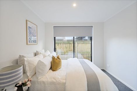 Photo of property in 5/5 Peachgrove Road, Te Atatu Peninsula, Auckland, 0610