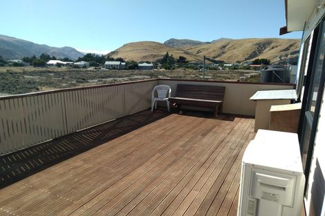 Photo of property in 16 Hillview Road, Birdlings Flat, Little River, 7591