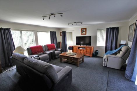 Photo of property in 42 Weka Place, Tokoroa, 3420