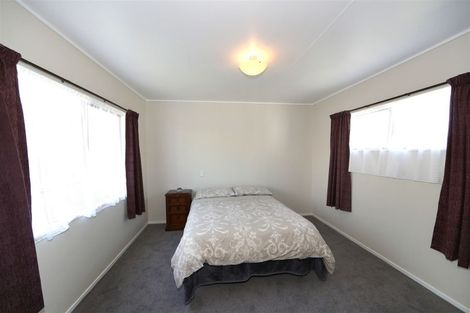Photo of property in 2/114 Park Road South, Akina, Hastings, 4122