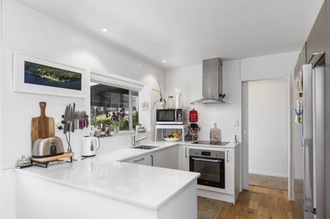 Photo of property in 213 Bellevue Road, Bellevue, Tauranga, 3110