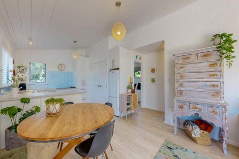 Photo of property in 2a Swordfish Avenue, Whiritoa, Whangamata, 3691