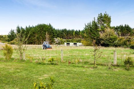 Photo of property in 116 Clifford Road, Eltham, 4322