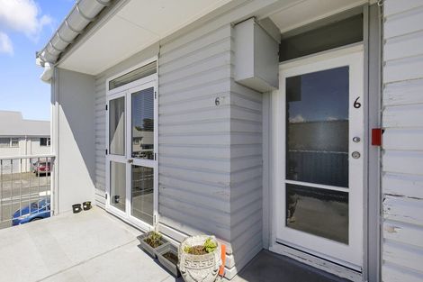 Photo of property in 1 Aurora Street, Petone, Lower Hutt, 5012