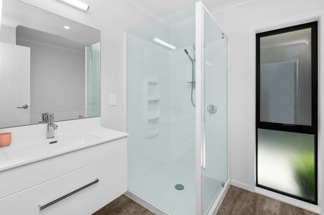 Photo of property in 75a Rototuna Road, Rototuna, Hamilton, 3210