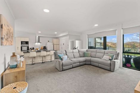 Photo of property in 7/130 Stancombe Road, Flat Bush, Auckland, 2016