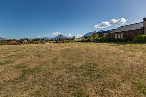 Photo of property in 24 Jacks Point Rise, Jacks Point, Queenstown, 9371