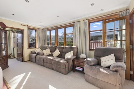 Photo of property in 6 Biddle Crescent, Taita, Lower Hutt, 5011