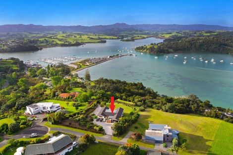 Photo of property in 16 Kotare Place, Sandspit, Warkworth, 0982