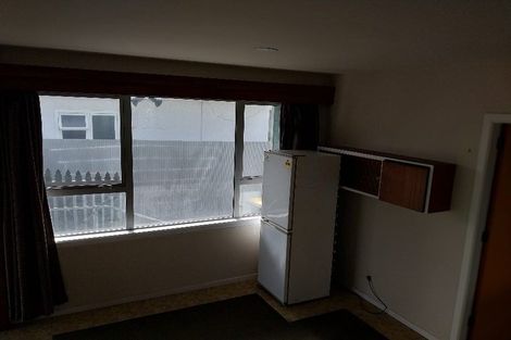 Photo of property in 21 Tonks Street, North New Brighton, Christchurch, 8083
