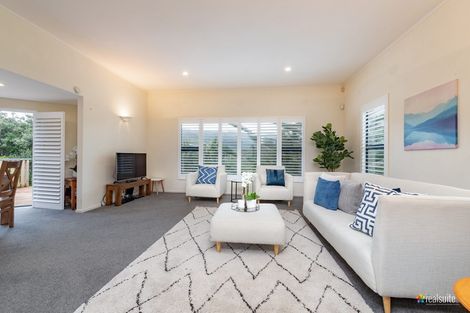 Photo of property in 15b Mahoe Street, Tawa, Wellington, 5028
