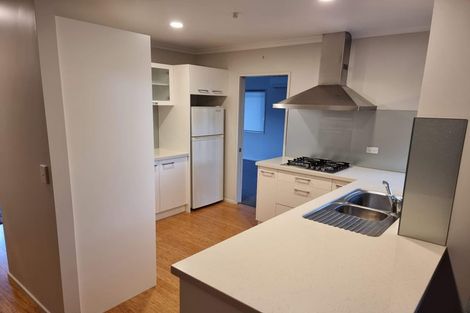 Photo of property in 55 Newbliss Crescent, East Tamaki Heights, Auckland, 2016
