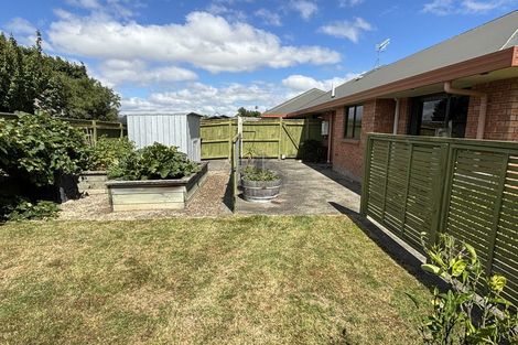 Photo of property in 151 Schnell Drive, Kelvin Grove, Palmerston North, 4414