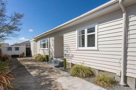 Photo of property in 66 Smith Street, Woolston, Christchurch, 8062