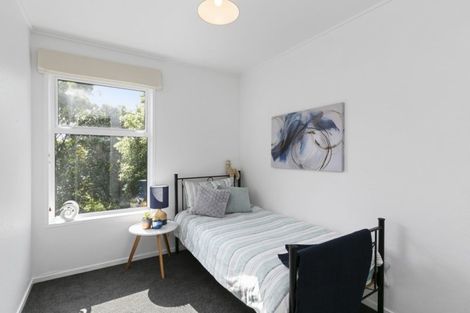 Photo of property in 33b Cambrian Street, Churton Park, Wellington, 6037