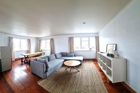 Photo of property in 1 Edge Hill, Mount Victoria, Wellington, 6011