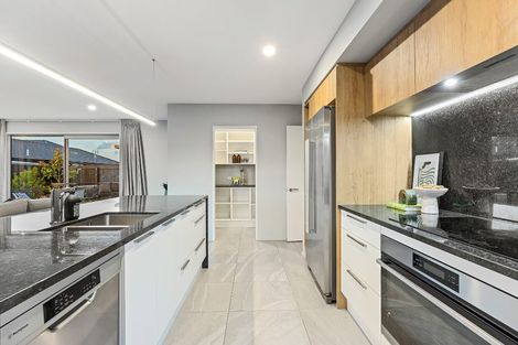 Photo of property in 5 Pierce Street, Marshland, Christchurch, 8083