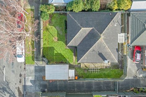 Photo of property in 6 Franklin Avenue, Hokowhitu, Palmerston North, 4410