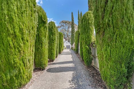 Photo of property in 31b William Bond Street, Stanley Point, Auckland, 0624