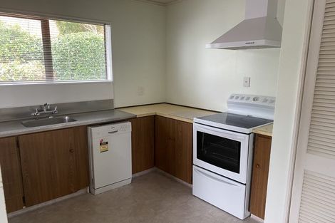 Photo of property in 1/6 Holsworthy Road, Lower Vogeltown, New Plymouth, 4310