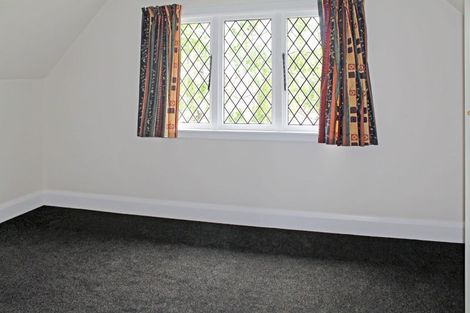 Photo of property in 34 Russell Street, Palmerston North, 4414