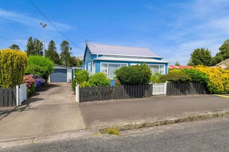 Photo of property in 127 Regan Street, Stratford, 4332