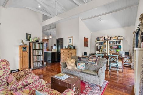 Photo of property in 28 Kempton Street, Greytown, 5712