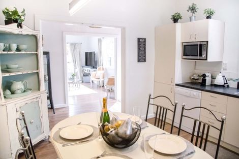 Photo of property in 37 Peacock Street, Christchurch Central, Christchurch, 8013