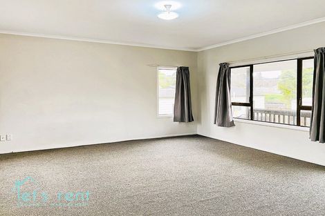 Photo of property in 52 Rosella Road, Mangere East, Auckland, 2024
