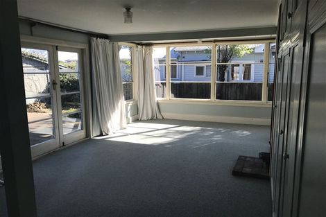 Photo of property in 17 Gosset Street, St Albans, Christchurch, 8014