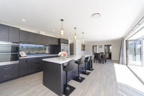 Photo of property in 7 Hartwell Drive, Kelvin Grove, Palmerston North, 4470