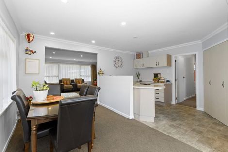 Photo of property in 51 Bonnie Glen Crescent, Ebdentown, Upper Hutt, 5018