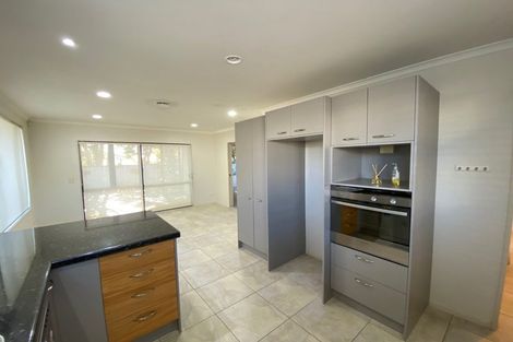 Photo of property in 9b Baird Street, Howick, Auckland, 2014